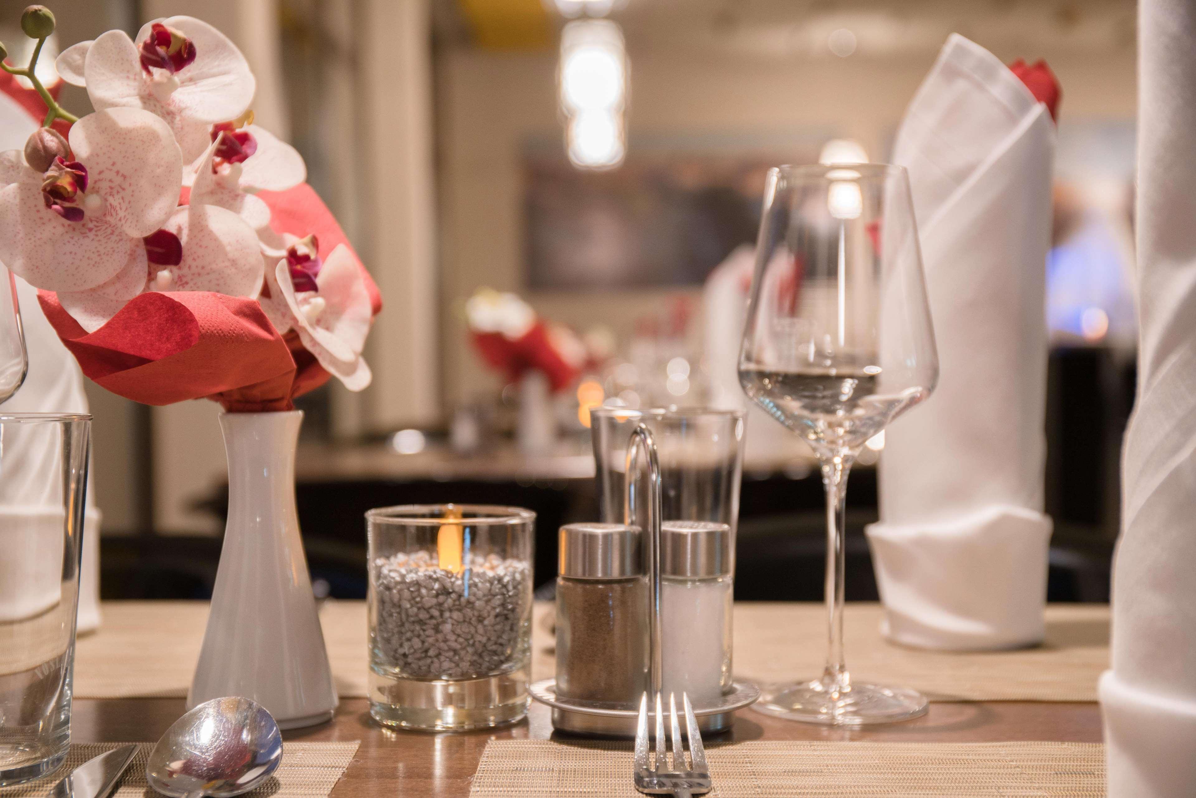Best Western Smart Hotel Voesendorf Bagian luar foto