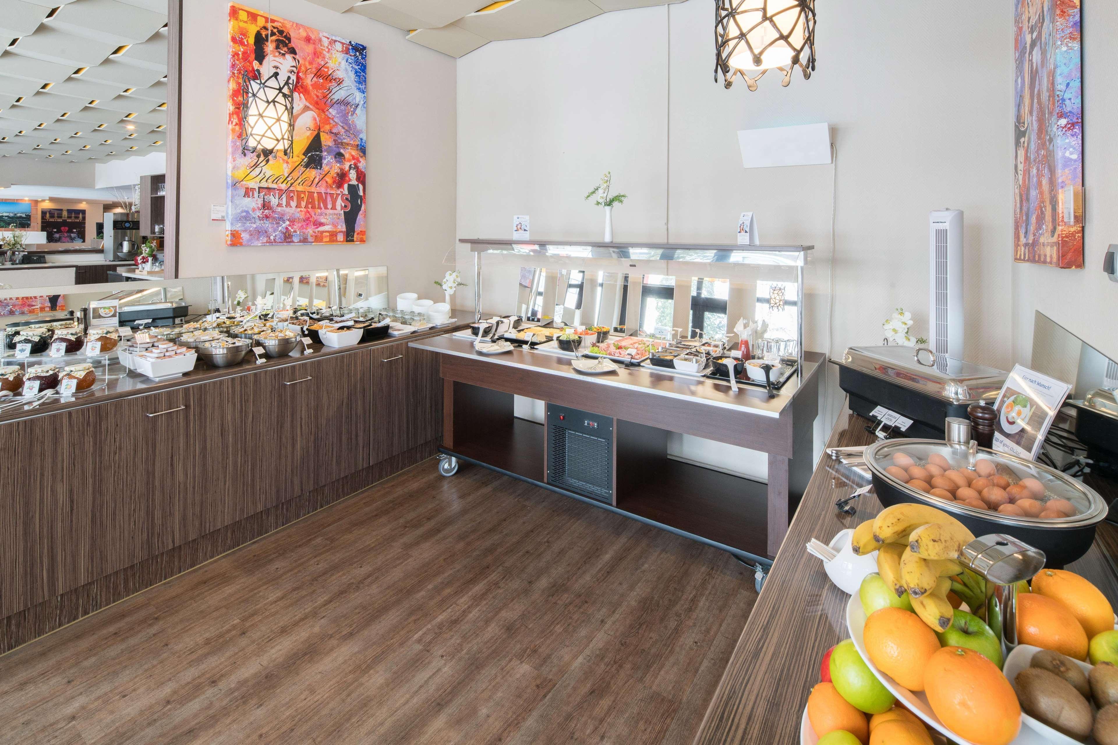 Best Western Smart Hotel Voesendorf Bagian luar foto