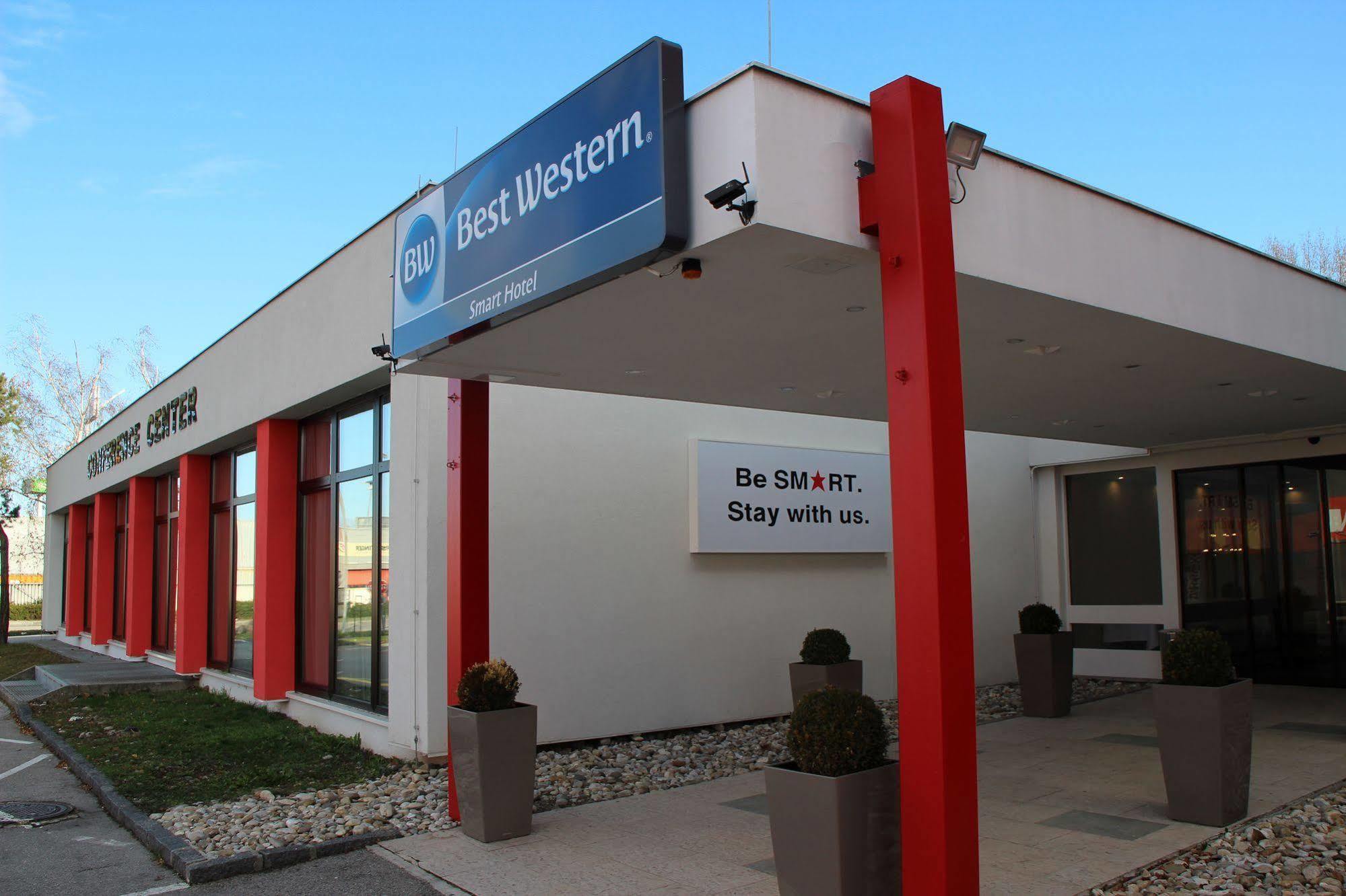 Best Western Smart Hotel Voesendorf Bagian luar foto